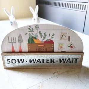 Farmhouse Spring Gardening Table Sign Plaque